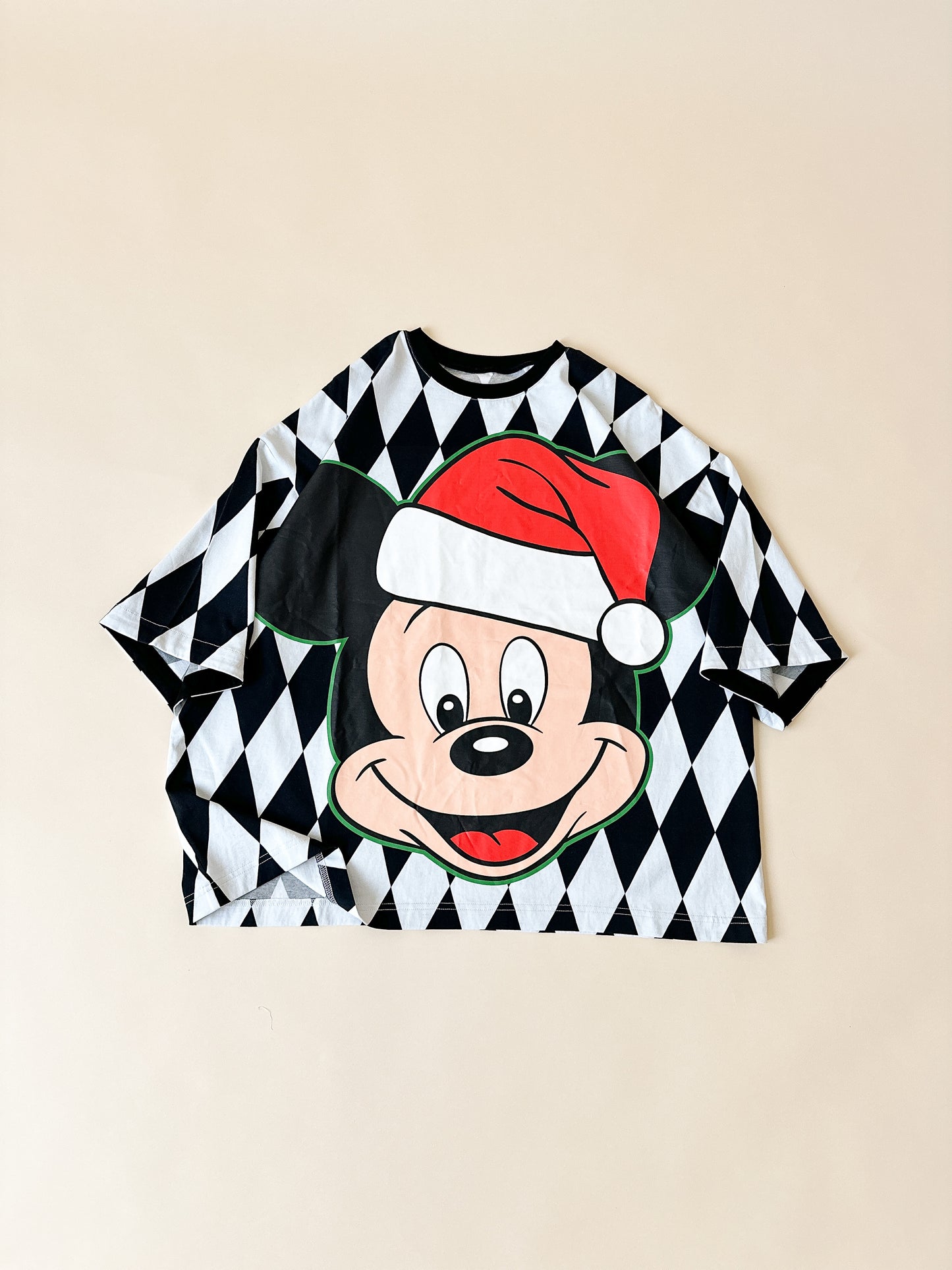 Santa Boxy Tee *READY TO SHIP